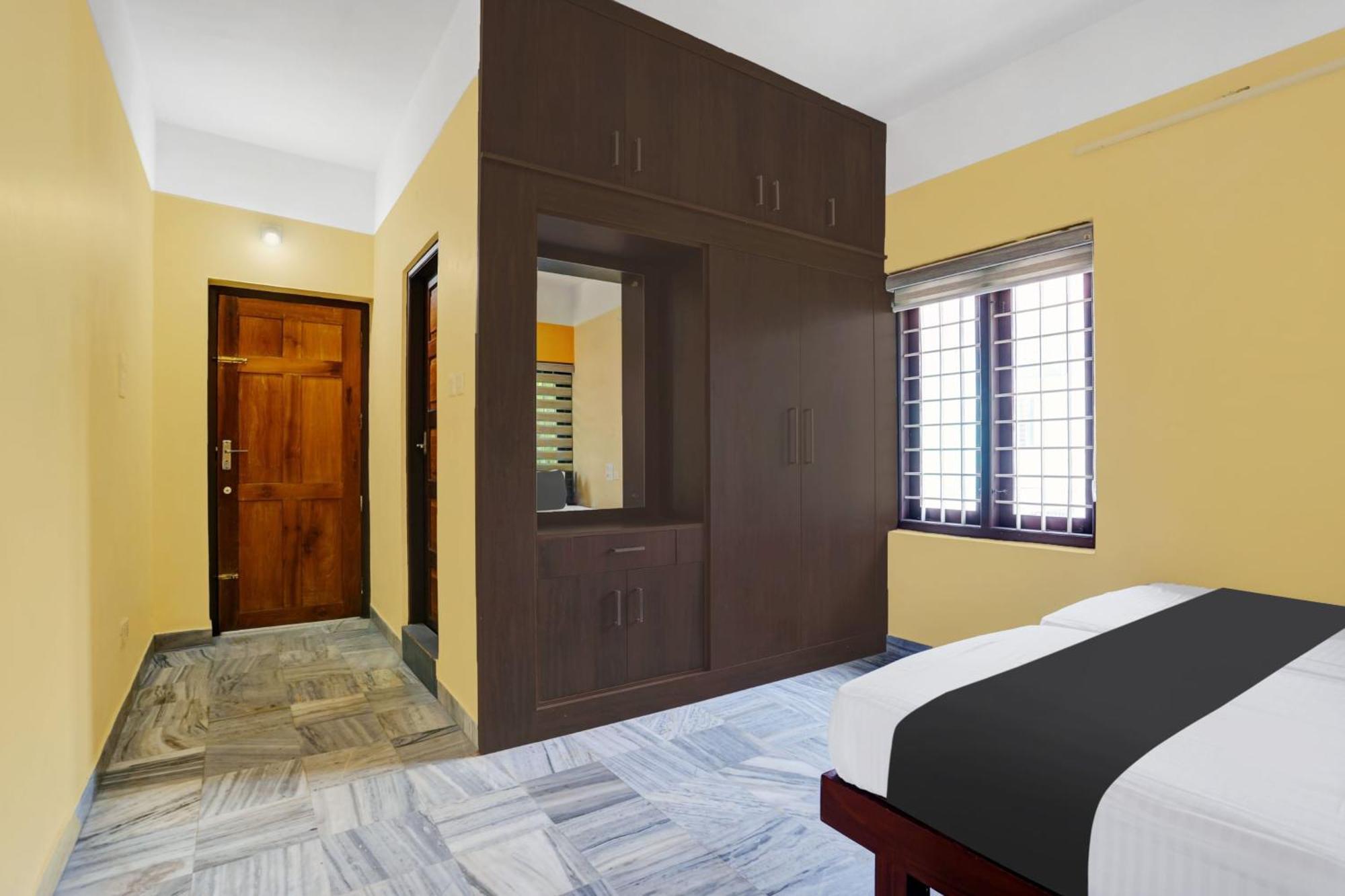 Super Hotel O Lm Residency Thiruvananthapuram Exterior foto